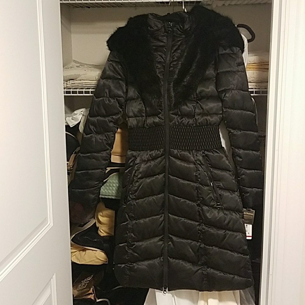 Laundry BY Shelli Segal Black Faux Fur Coat
